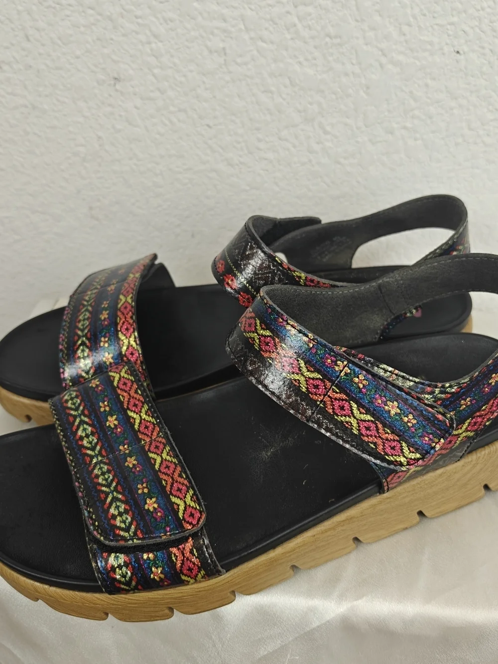 Alegria Playa Comfort Platform Sandals – Adjustable Straps US 9-9.5 Boho Chic